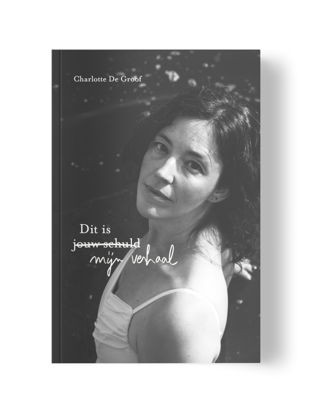 'Sommige verhalen willen niet verdwijnen
ze willen ademhalen in het volle licht,
zonder schaamte, zonder excuses, dit is zo’n verhaal' - Gratis digitaal mini boek van woordkunstenaar en actrice Charlotte De Groof.  